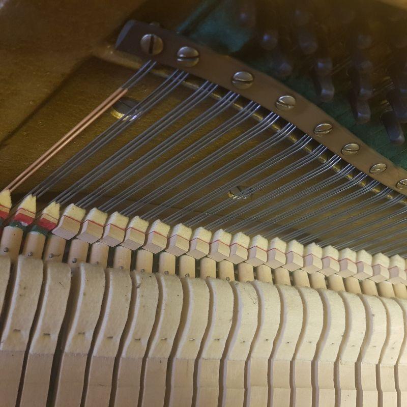 Kemble Compact upright Piano in medium mahogany – Gallery image – Roberts Pianos Oxford