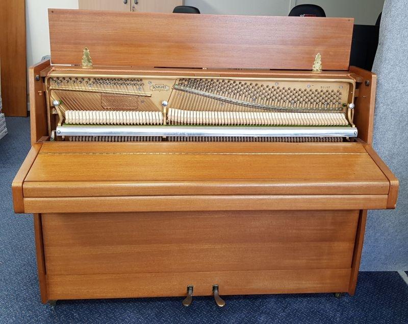 Knight K20 upright Piano in light cherry – Gallery image – Roberts Pianos Oxford