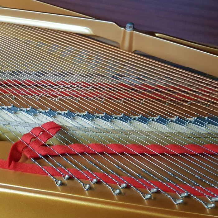 Yamaha S6