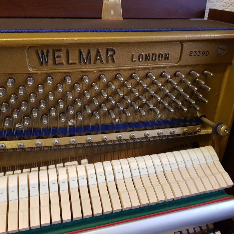 Welmar upright Piano in rosewood – Gallery image – Roberts Pianos Oxford