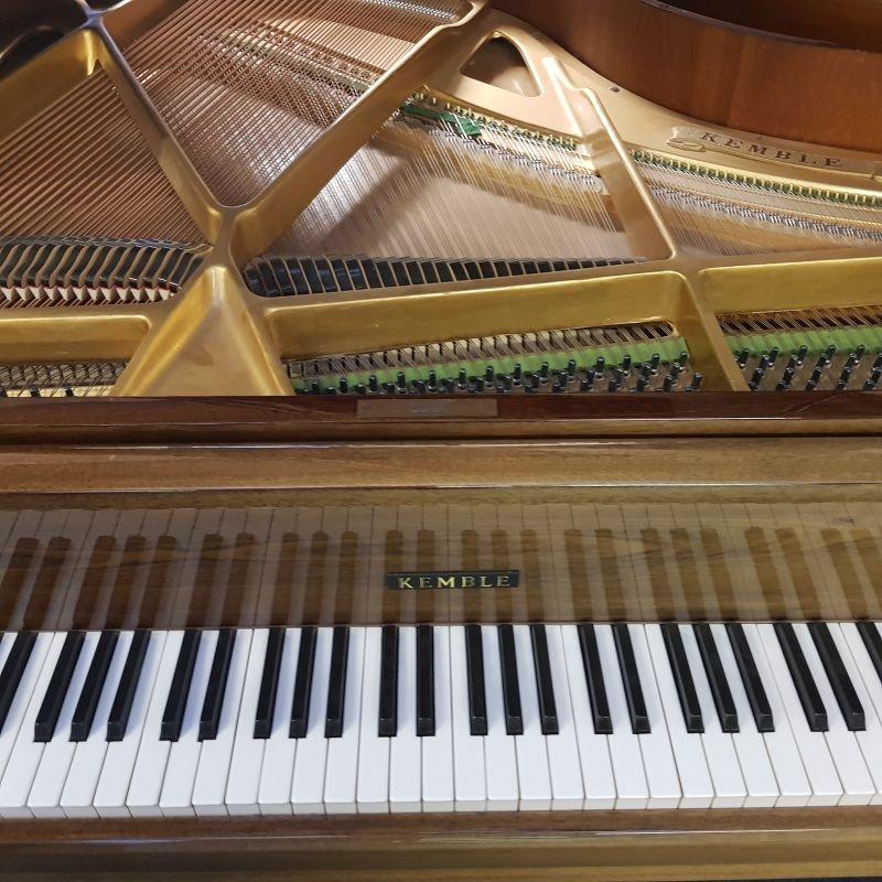 Kemble 141 grand Piano in mahogany – Gallery image – Roberts Pianos Oxford