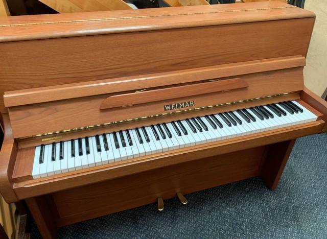 Welmar upright Piano in rosewood – Inventory thumbnail – Roberts Pianos Oxford
