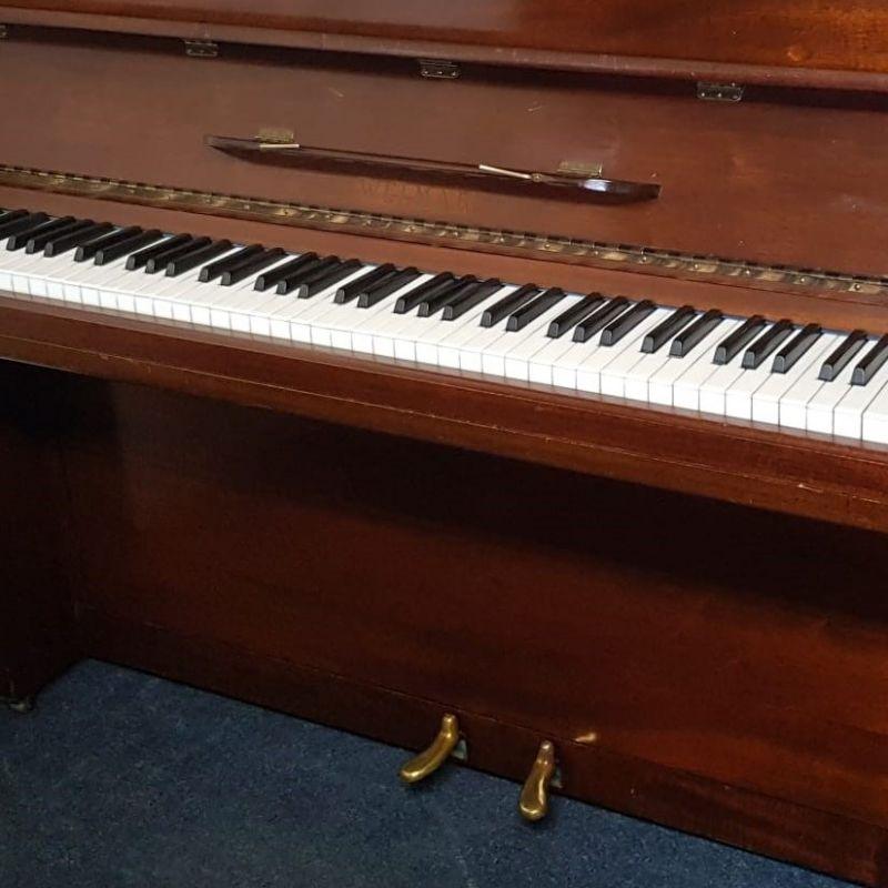 Welmar 110 upright Piano in Mahogany – Gallery image – Roberts Pianos Oxford