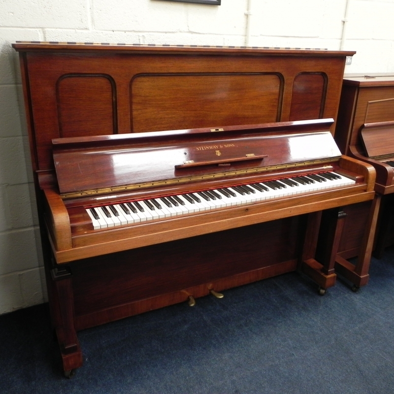 Steinway K
