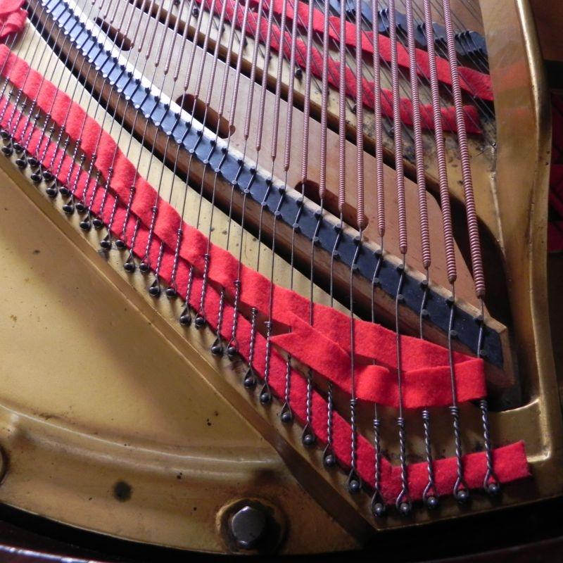 Steinway Model O grand Piano in rosewood – Gallery image – Roberts Pianos Oxford