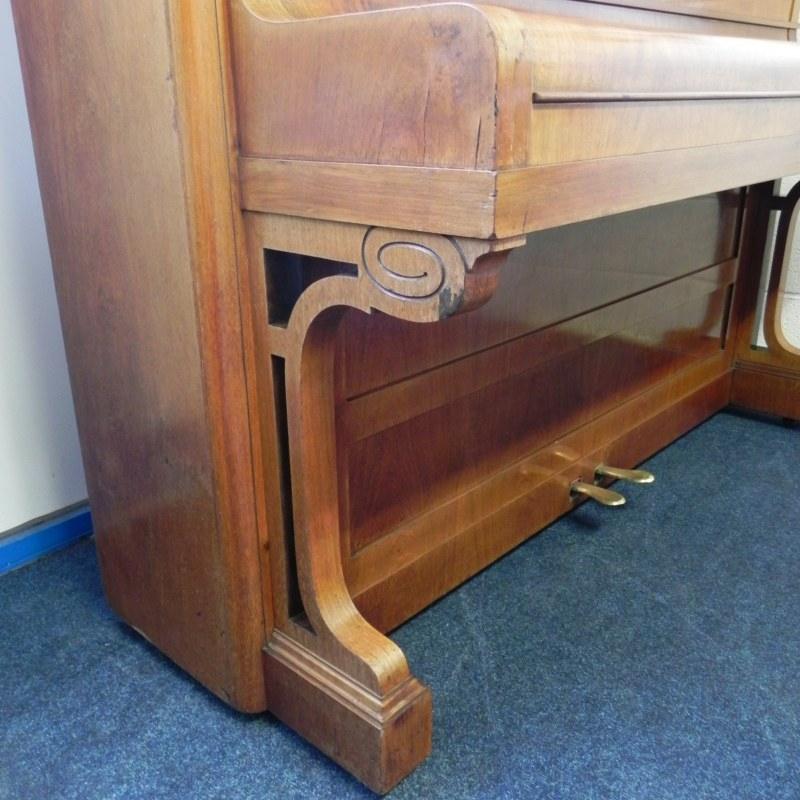 Bechstein 8 upright Piano in Rosewood – Gallery image – Roberts Pianos Oxford