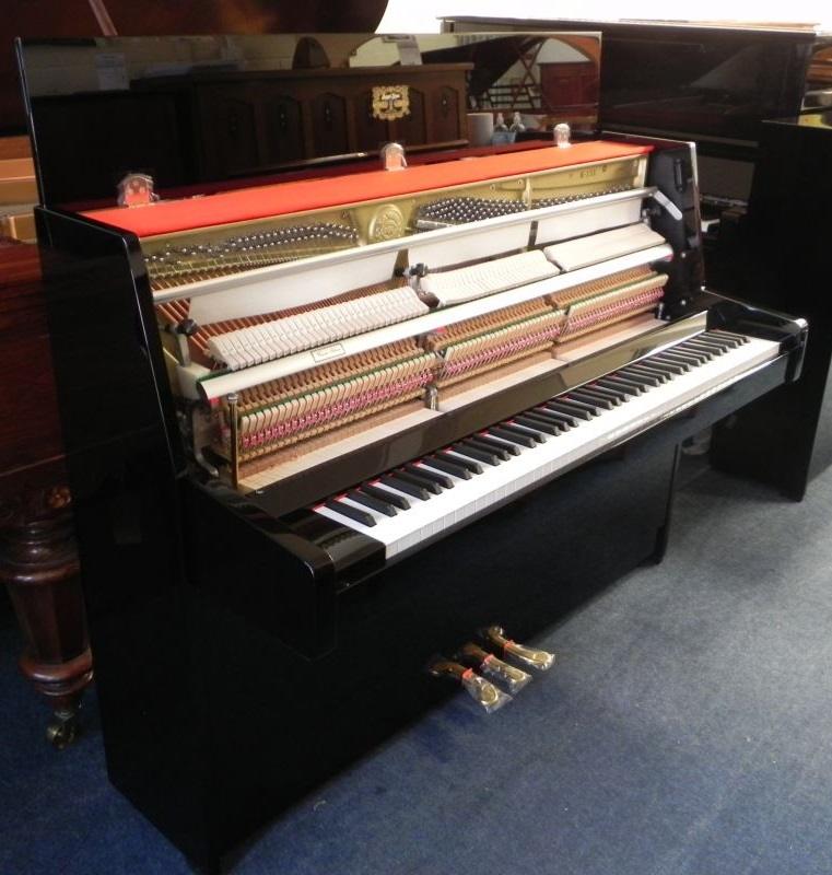 Kawai K-15E upright Piano in ebony polish – Gallery image – Roberts Pianos Oxford