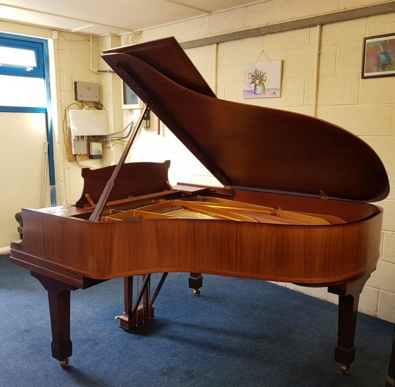 Steinway A grand Piano in rosewood – Gallery image – Roberts Pianos Oxford