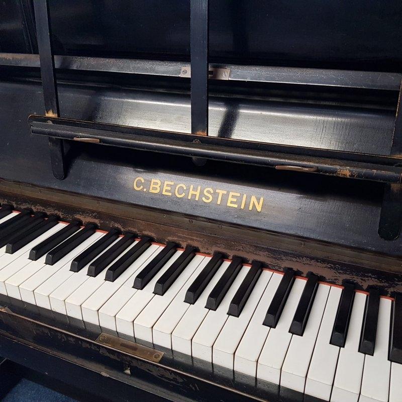 Bechstein 8 upright Piano in Black – Gallery image – Roberts Pianos Oxford