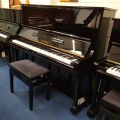 Yamaha U3G upright Piano in Black – Inventory thumbnail – Roberts Pianos Oxford