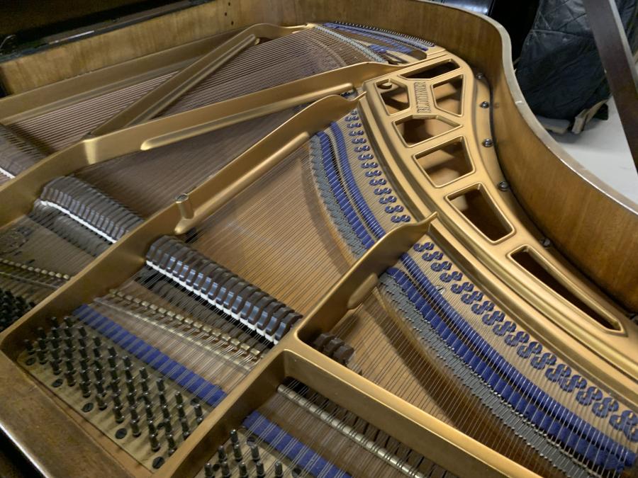Bluthner style IVa grand Piano in mahogany – Gallery image – Roberts Pianos Oxford