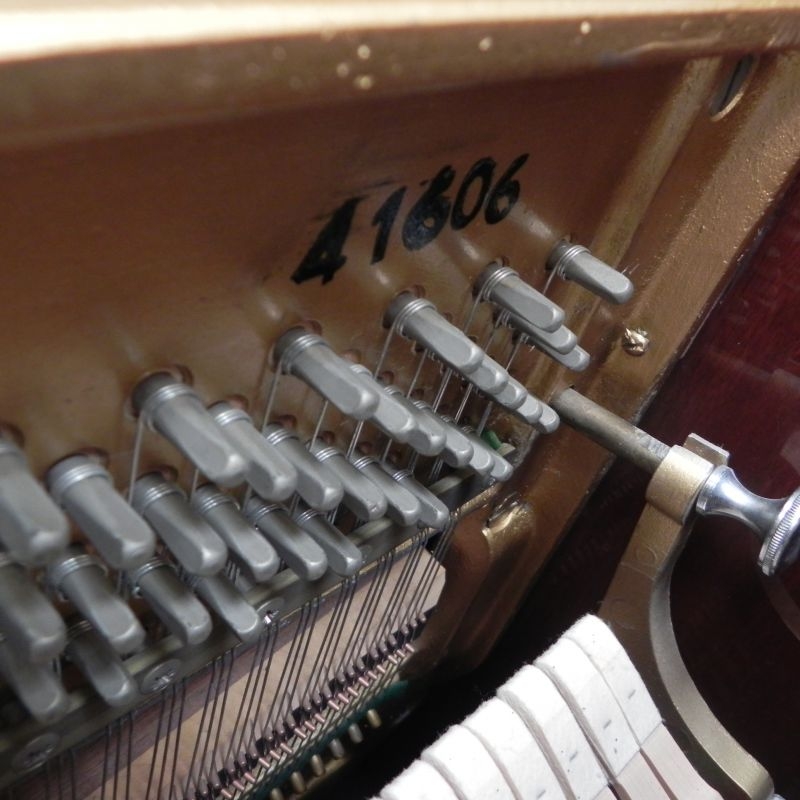Knight upright Piano in bright mahogany – Gallery image – Roberts Pianos Oxford