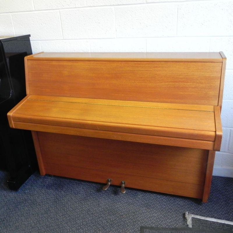 Knight K6 upright Piano in Teak – Gallery image – Roberts Pianos Oxford