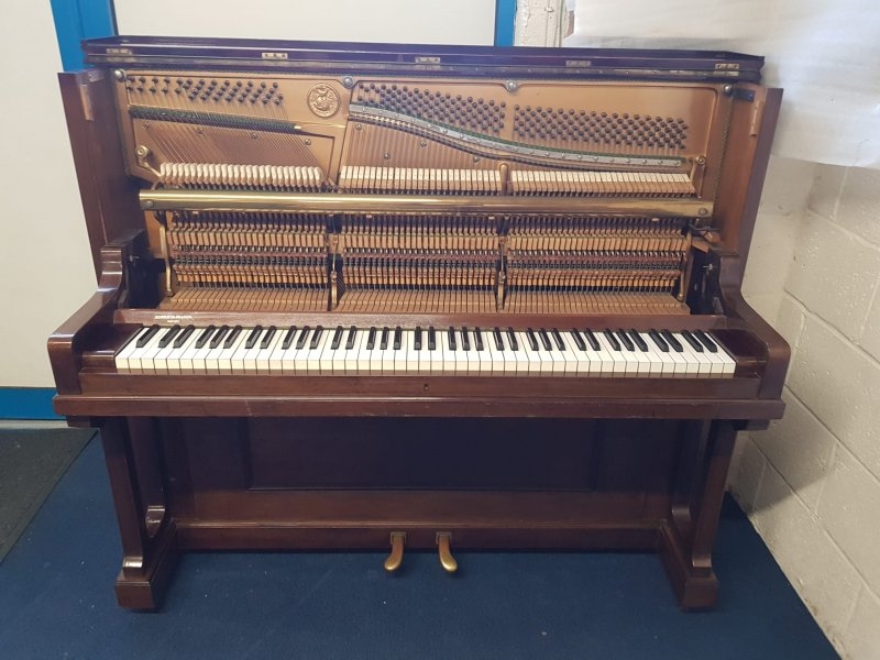 Feurich 125