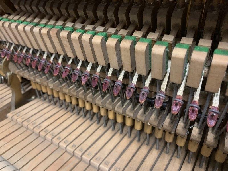 Feurich 125 upright Piano in mahogany – Gallery image – Roberts Pianos Oxford