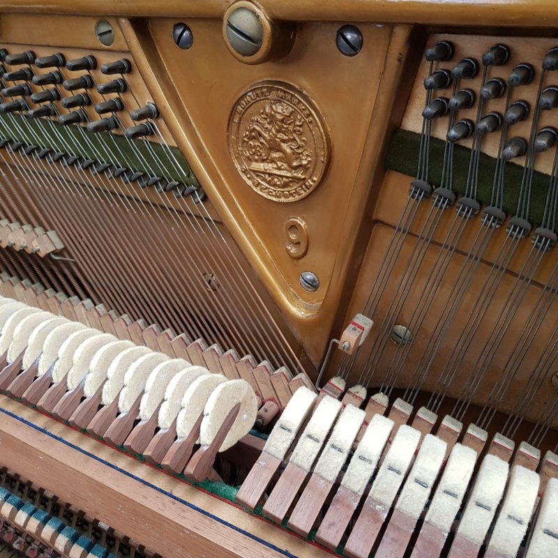 Bechstein model 9
