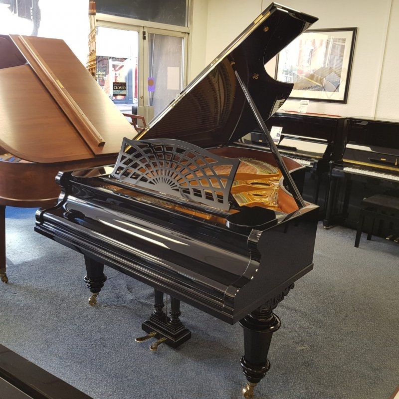 Bechstein model V