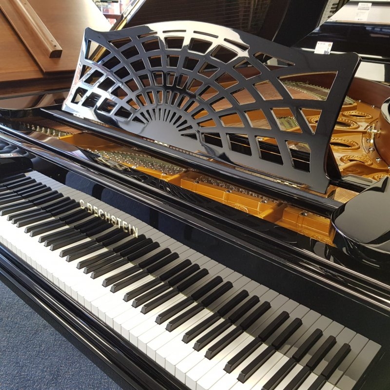 Bechstein model V