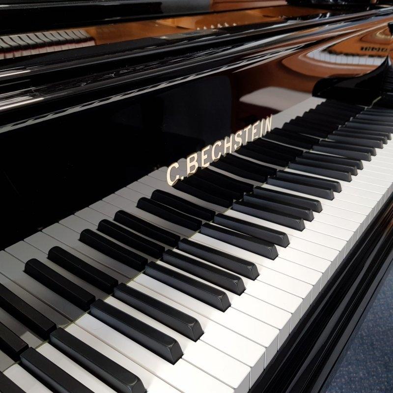 Bechstein Model V grand Piano in Bright black – Gallery image – Roberts Pianos Oxford