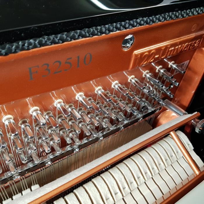 Feurich 122