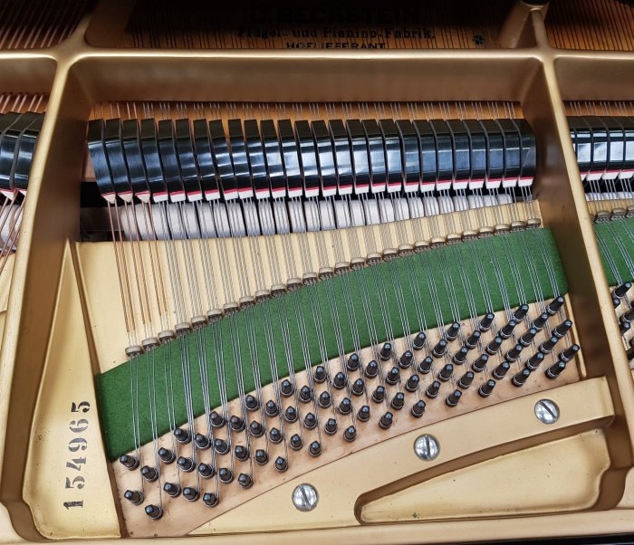Bechstein model M