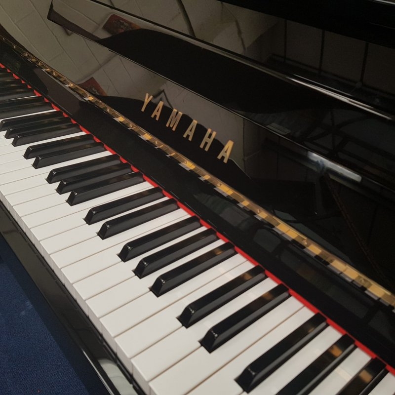 Yamaha C110A