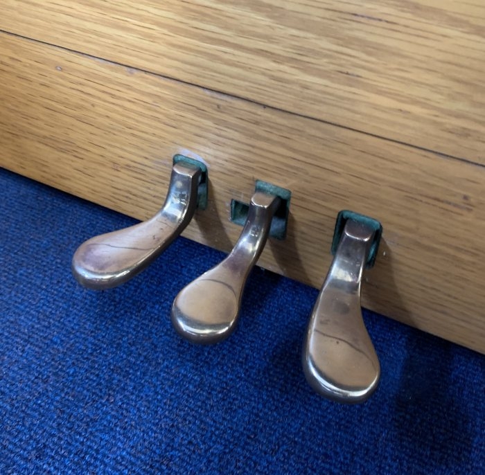 Knight K10 3 pedal