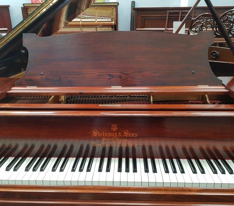 Steinway Model O grand Piano in rosewood – Gallery image – Roberts Pianos Oxford