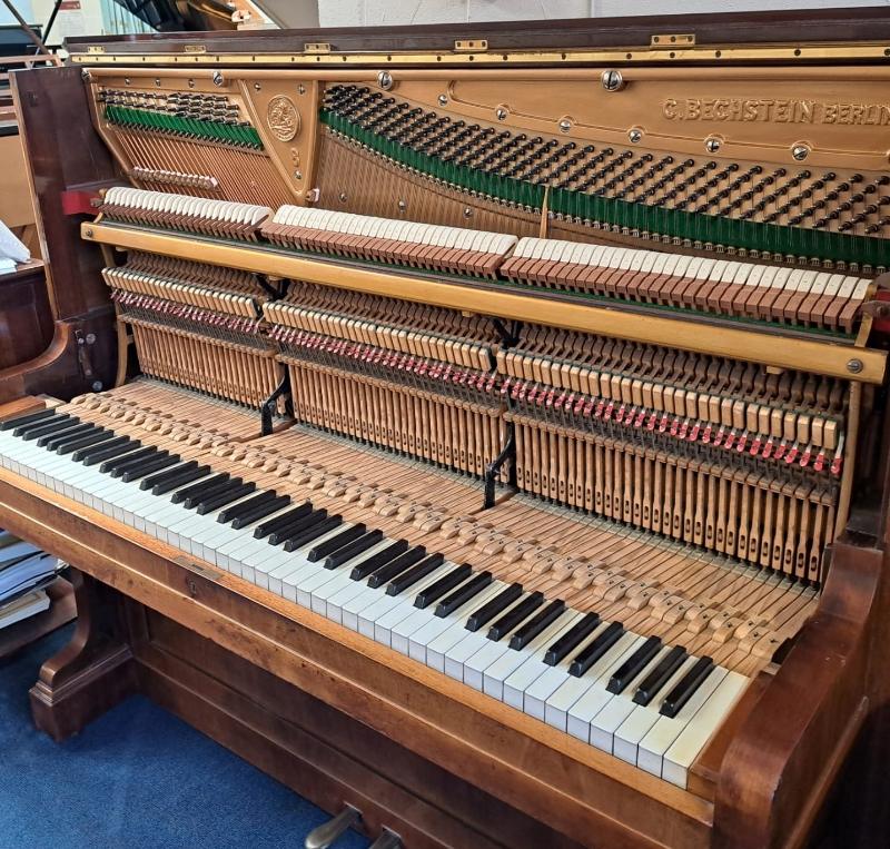 Bechstein 8 upright Piano in Rosewood – Gallery image – Roberts Pianos Oxford