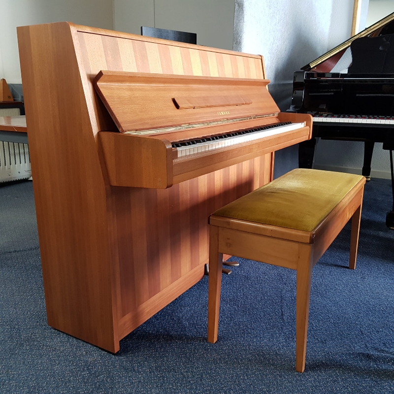 Yamaha C108