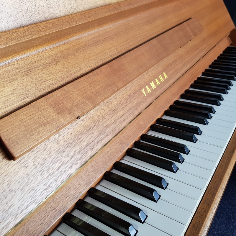 Yamaha C108