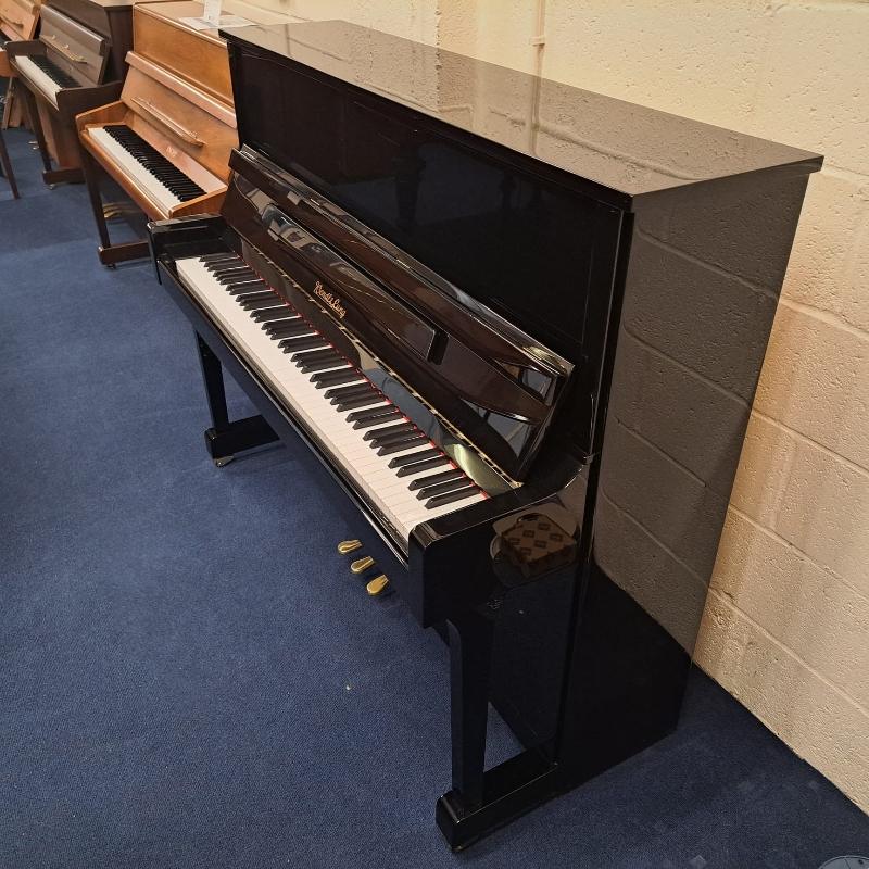 Wendl & Lung (Feurich) 122 upright Piano in black – Gallery image – Roberts Pianos Oxford