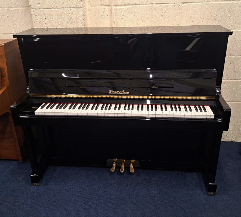 Wendl & Lung (Feurich) 122 upright Piano in black – Gallery image – Roberts Pianos Oxford