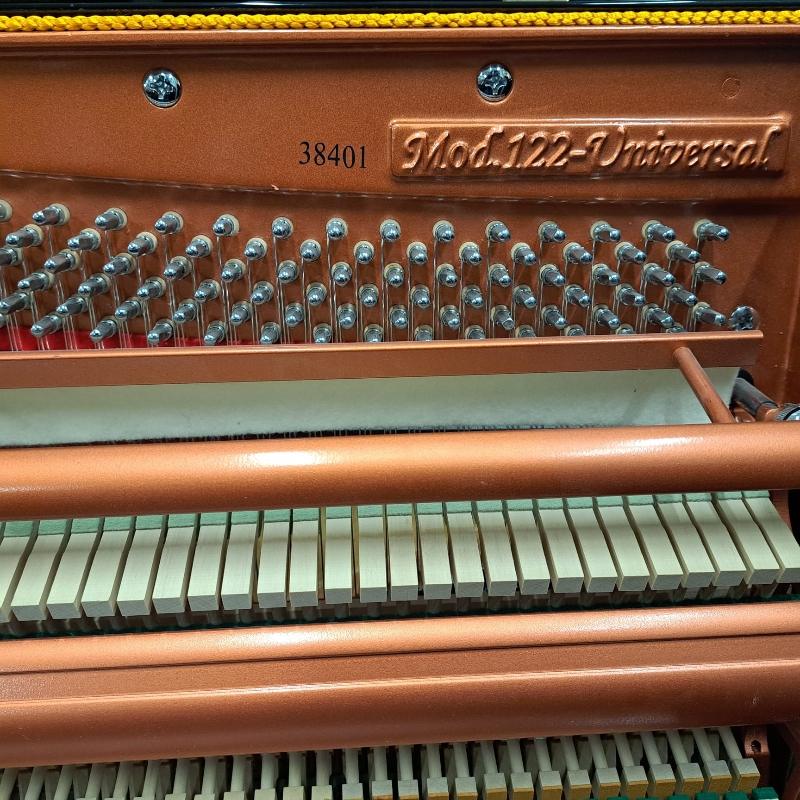 Wendl & Lung (Feurich) 122 upright Piano in black – Gallery image – Roberts Pianos Oxford