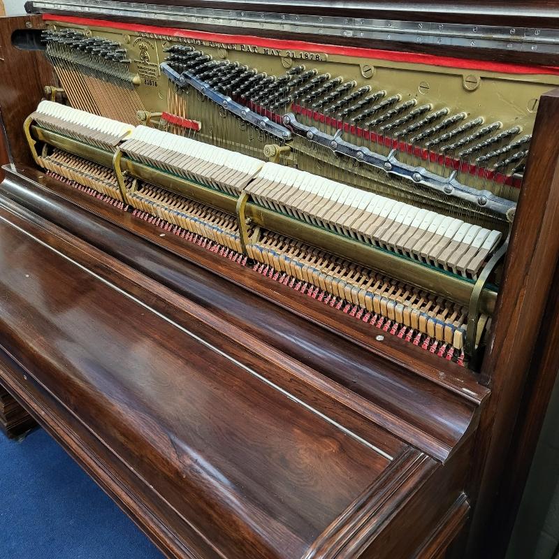 Steinway upright Piano in rosewood – Gallery image – Roberts Pianos Oxford