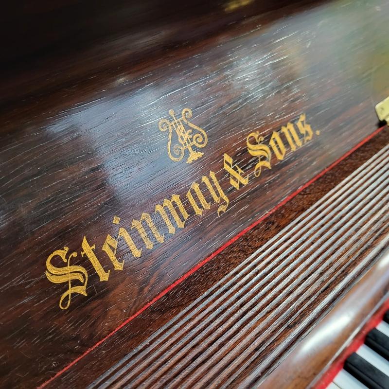 Steinway upright Piano in rosewood – Gallery image – Roberts Pianos Oxford