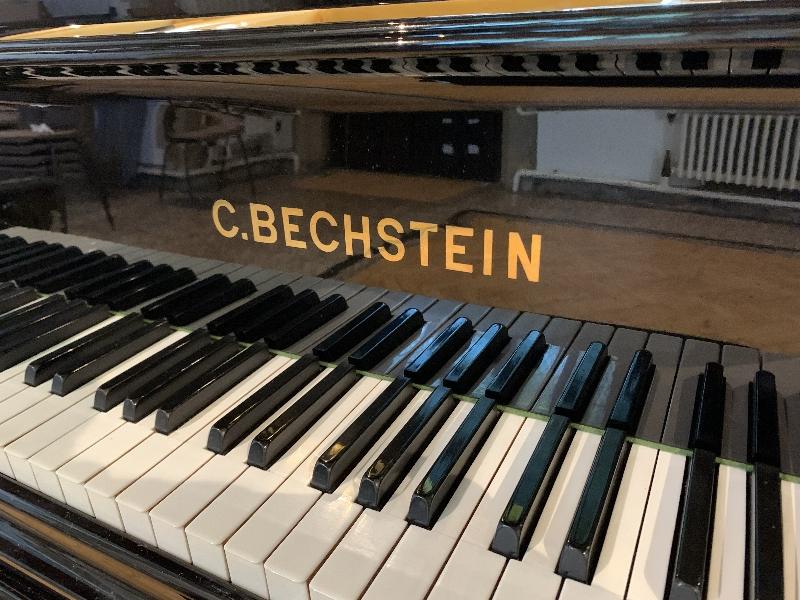 Bechstein III grand Piano in black polyester – Gallery image – Roberts Pianos Oxford