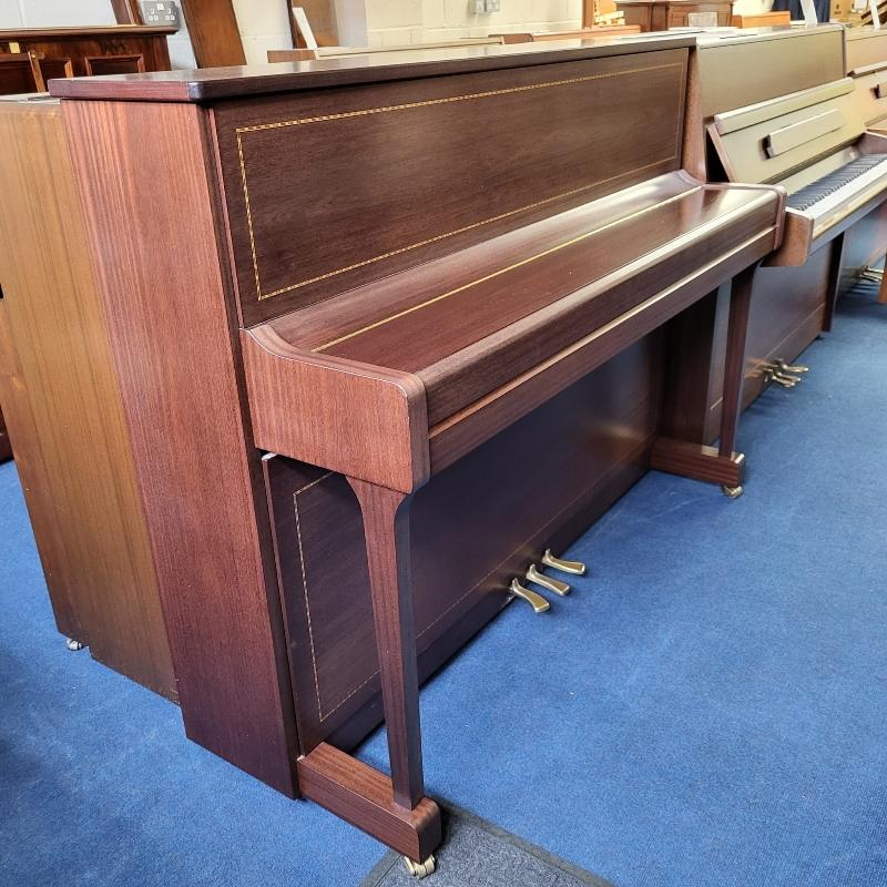 Kemble Oxford upright Piano in Mahogany – Gallery image – Roberts Pianos Oxford