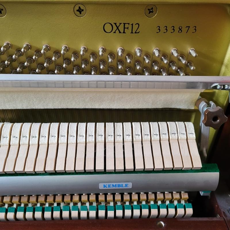 Kemble Oxford upright Piano in Mahogany – Gallery image – Roberts Pianos Oxford
