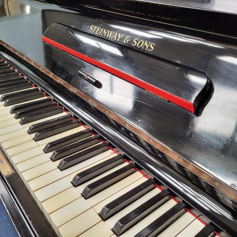 Steinway Model K upright Piano in Ebonised – Gallery image – Roberts Pianos Oxford