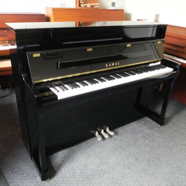 Kawai K-200 upright Piano in Black Gloss – Inventory thumbnail – Roberts Pianos Oxford