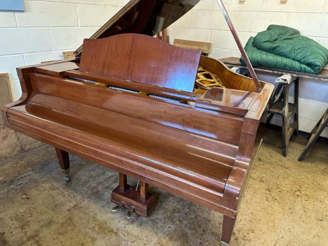 Bluthner IV grand Piano in mahogany – Inventory thumbnail – Roberts Pianos Oxford