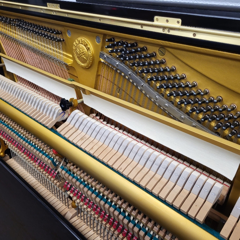 Yamaha U3H