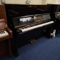 Yamaha U1H upright Piano in Bright black – Inventory thumbnail – Roberts Pianos Oxford