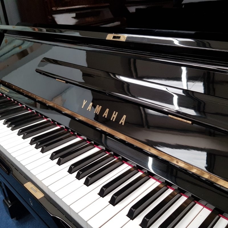 Yamaha U3G