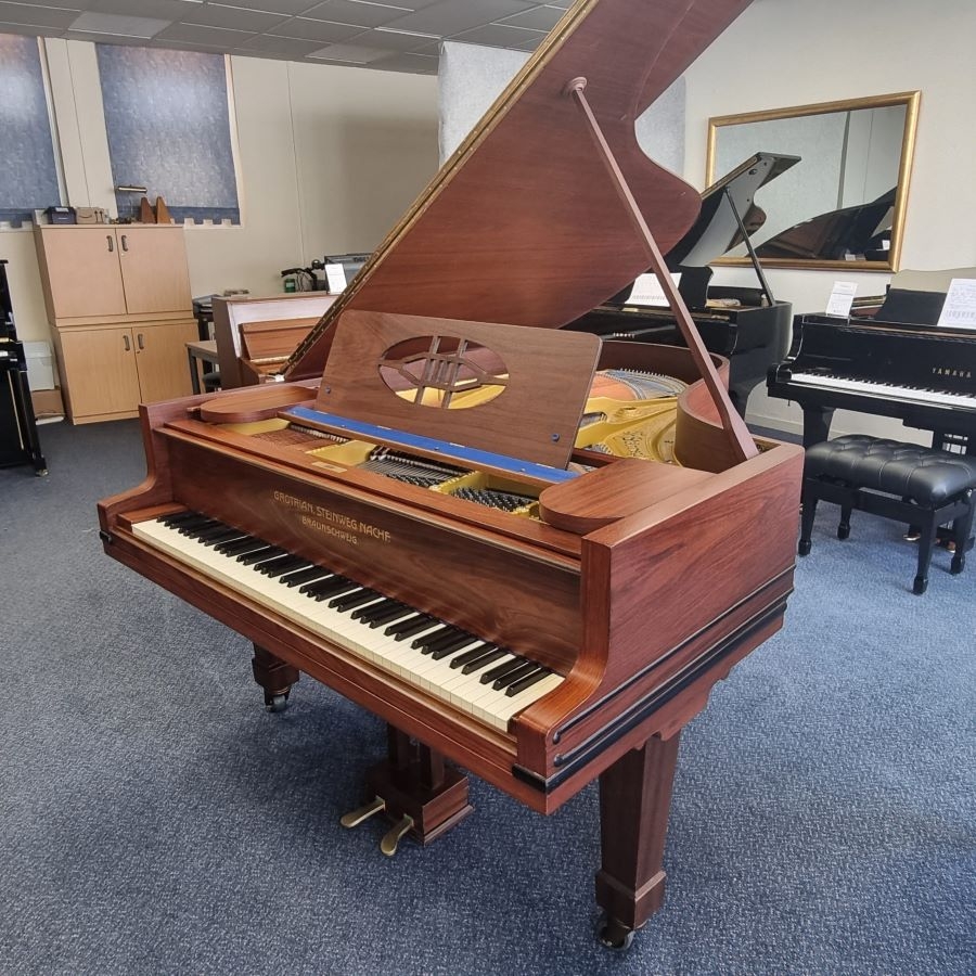 Grotrian Steinweg 190