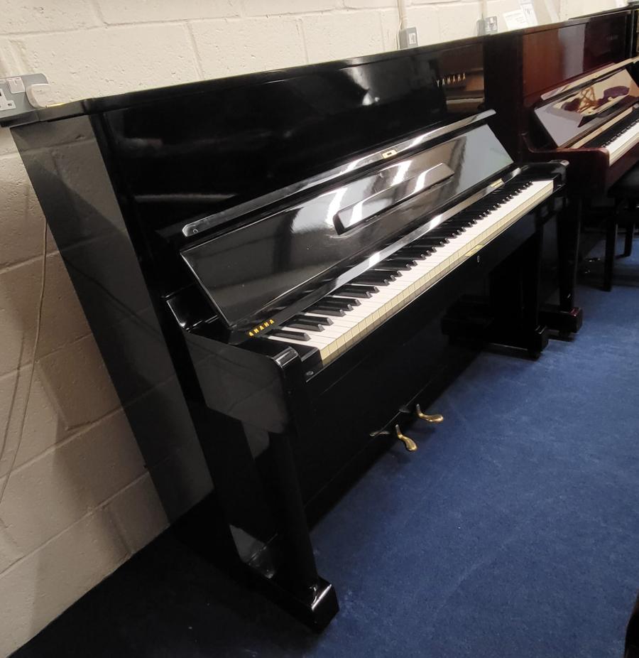 Yamaha U1D upright Piano in black polyester – Featured image – Roberts Pianos Oxford