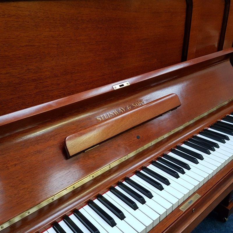 Steinway K upright Piano in mahogany – Gallery image – Roberts Pianos Oxford