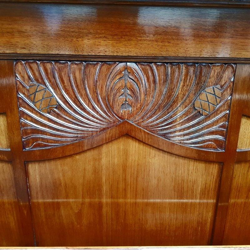 Steingraeber & Sohne 135 upright Piano in mahogany – Gallery image – Roberts Pianos Oxford