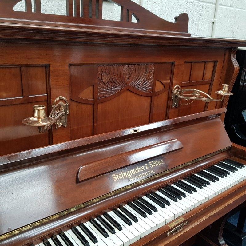 Steingraeber & Sohne 135 upright Piano in mahogany – Gallery image – Roberts Pianos Oxford